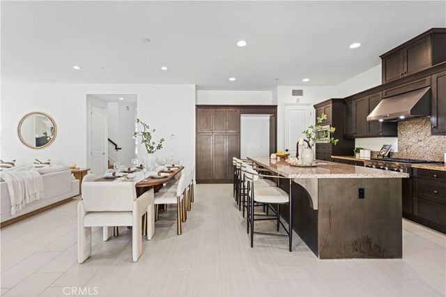 40 Forster, Lake Forest, CA 92630