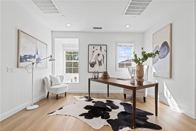 40 Forster, Lake Forest, CA 92630
