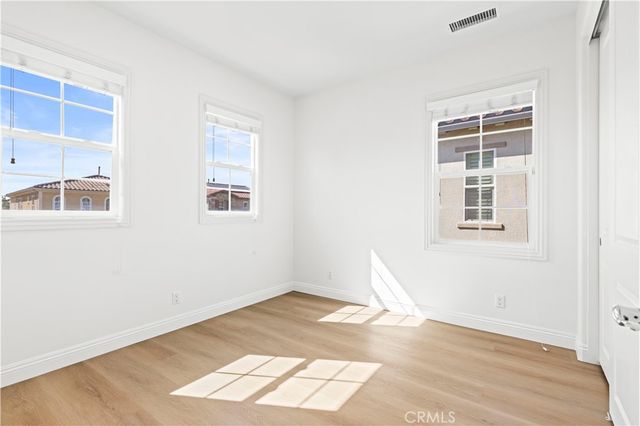 40 Forster, Lake Forest, CA 92630