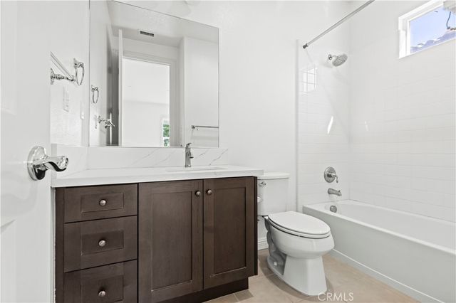 40 Forster, Lake Forest, CA 92630