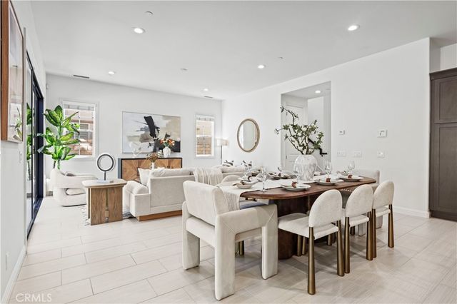 40 Forster, Lake Forest, CA 92630
