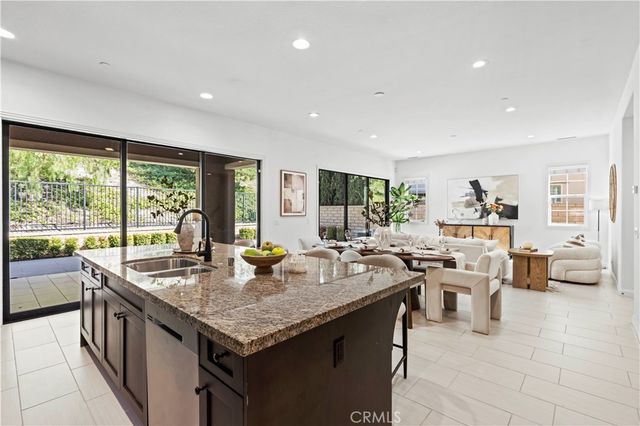 40 Forster, Lake Forest, CA 92630