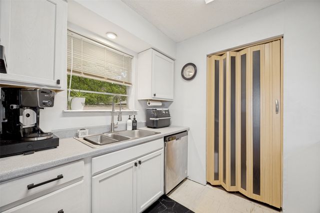 614 Elder Street, Collinsville, TX 76233