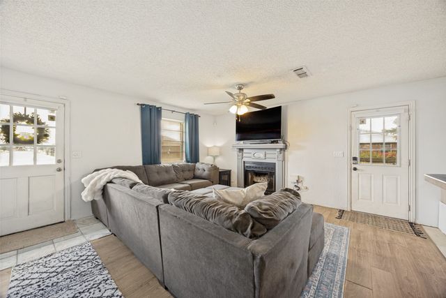 614 Elder Street, Collinsville, TX 76233