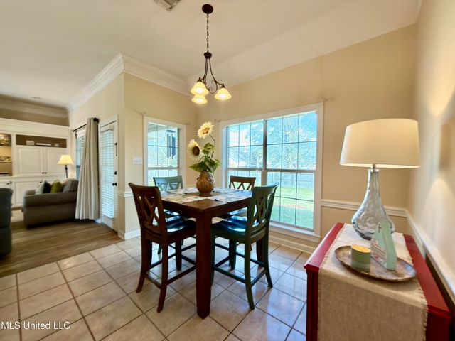 102 Hampshire Drive, Madison, MS 39110