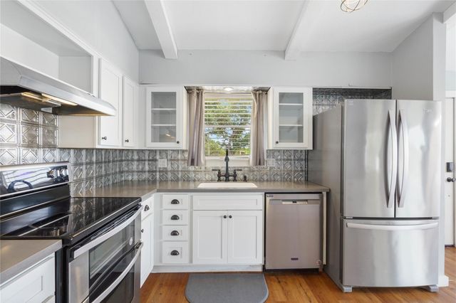 2351 Skyline Dr., Canyon Lake, TX 78133