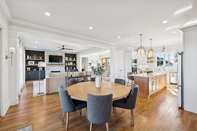 3013 Ora Ln, Spring Hill, TN 37174