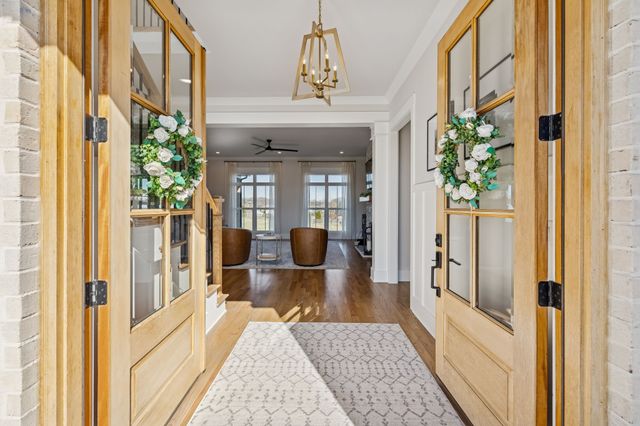 3013 Ora Ln, Spring Hill, TN 37174