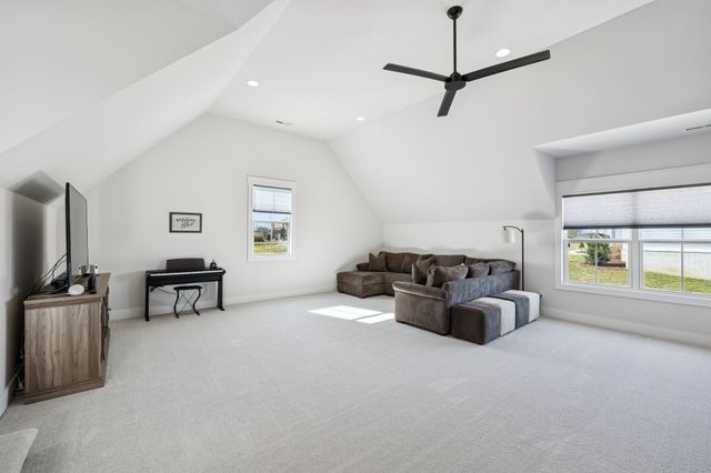 3013 Ora Ln, Spring Hill, TN 37174