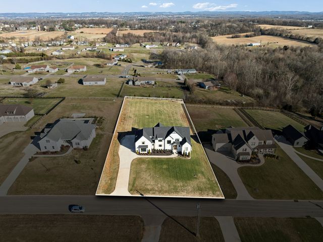 3013 Ora Ln, Spring Hill, TN 37174