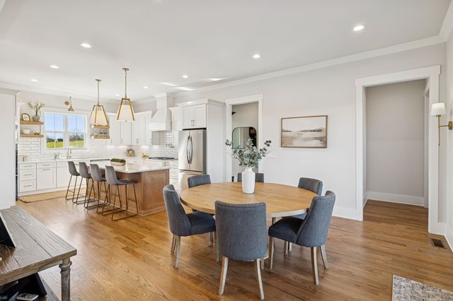 3013 Ora Ln, Spring Hill, TN 37174