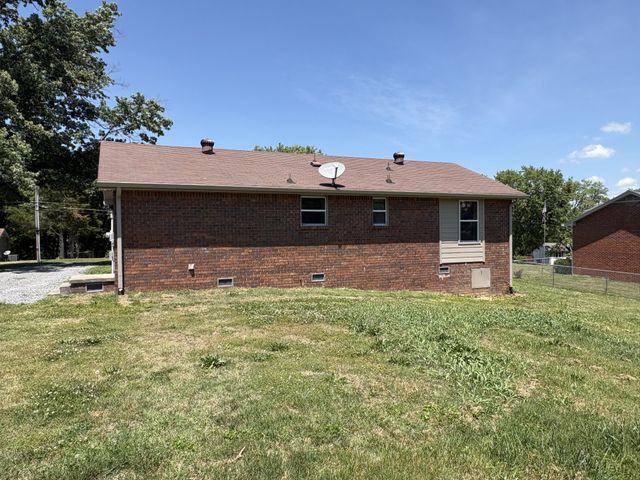 1513 Ridgewood Ct, E, Gallatin, TN 37066