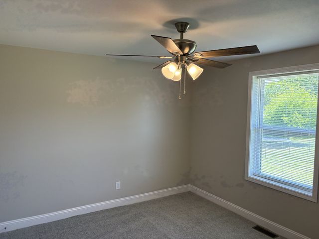 1513 Ridgewood Ct, E, Gallatin, TN 37066