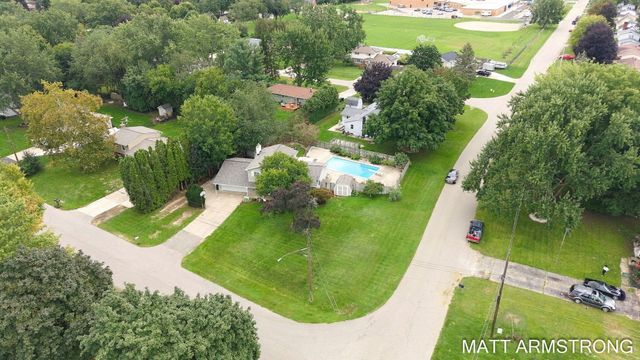 2160 Tulip Lane, Georgetown Twp, MI 49428
