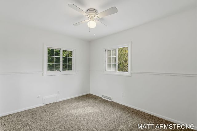 2160 Tulip Lane, Georgetown Twp, MI 49428