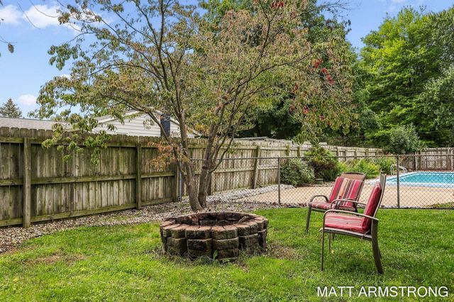 2160 Tulip Lane, Georgetown Twp, MI 49428