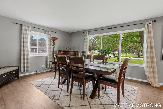 2160 Tulip Lane, Georgetown Twp, MI 49428