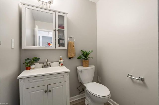 606 Oleander CIR, Virginia Beach, VA 23464