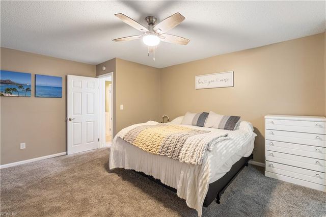 606 Oleander CIR, Virginia Beach, VA 23464