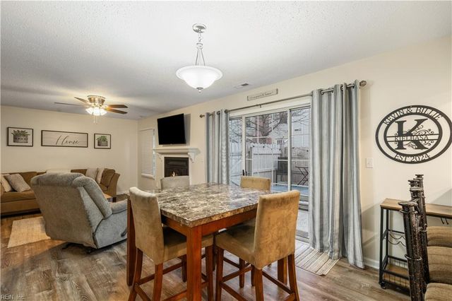 606 Oleander CIR, Virginia Beach, VA 23464