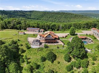 612 Madison 1556, Eureka Springs, AR 72632