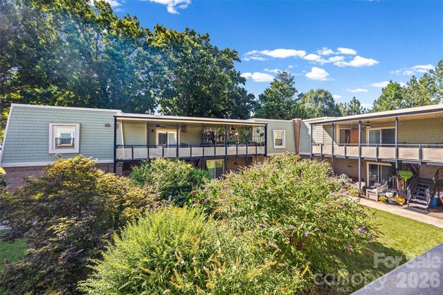 2600 Park Road C, Charlotte, NC 28209