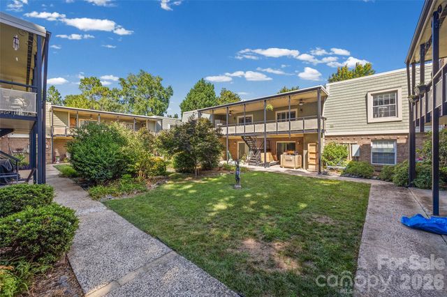 2600 Park Road C, Charlotte, NC 28209