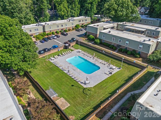 2600 Park Road C, Charlotte, NC 28209