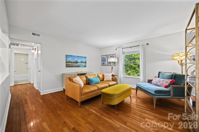 2600 Park Road C, Charlotte, NC 28209
