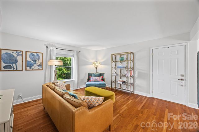 2600 Park Road C, Charlotte, NC 28209
