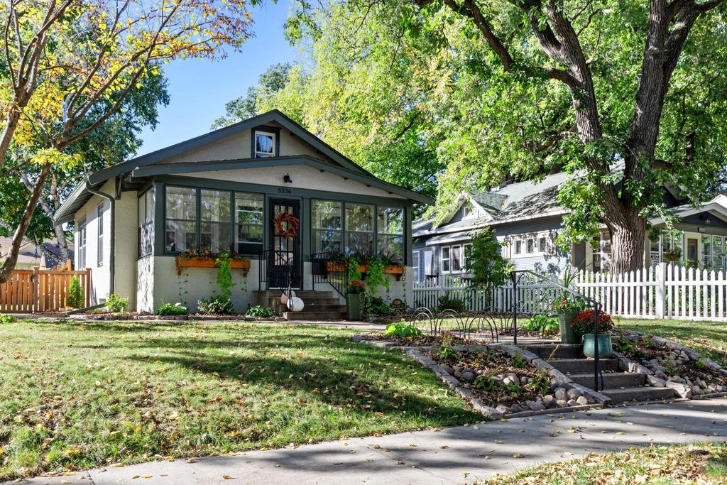 3336 44th Avenue S, Minneapolis, MN 55406