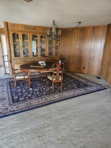 1431 Hillcrest Drive, Lindsay, CA 93247