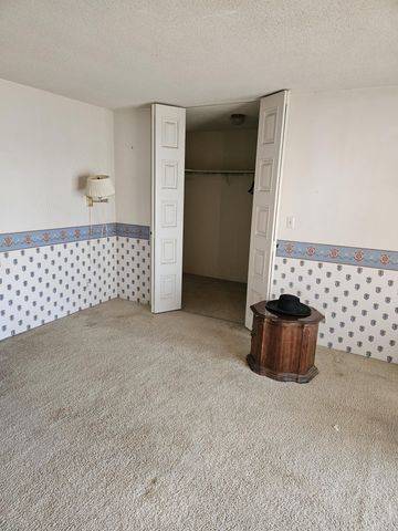 1431 Hillcrest Drive, Lindsay, CA 93247