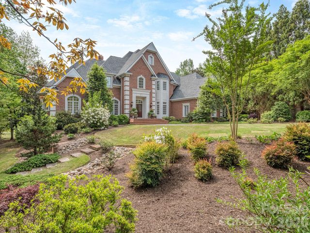 6528 Chipstead Lane, Charlotte, NC 28277