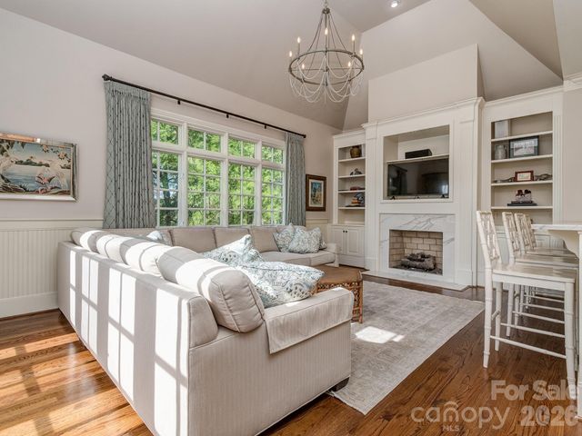 6528 Chipstead Lane, Charlotte, NC 28277