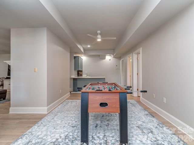 6528 Chipstead Lane, Charlotte, NC 28277