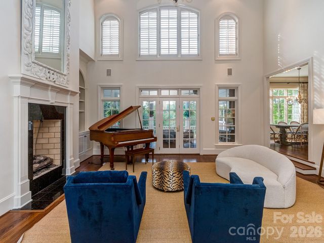 6528 Chipstead Lane, Charlotte, NC 28277