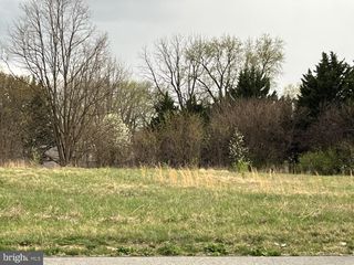 CHARLES TOWN RD., Charles Town, WV 25414