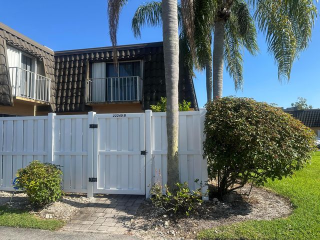22240 Boca Rancho Drive B, Boca Raton, FL 33428