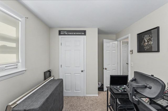 132 Barretts Hill Road, Hudson, NH 03061