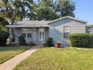 5836 Houghton Avenue, Fort Worth, TX 76107