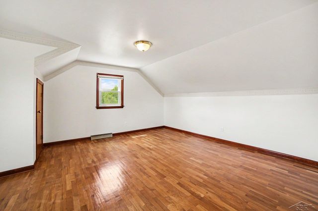 4273 S Wayside Drive, Saginaw, MI 48603