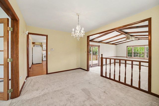 4273 S Wayside Drive, Saginaw, MI 48603