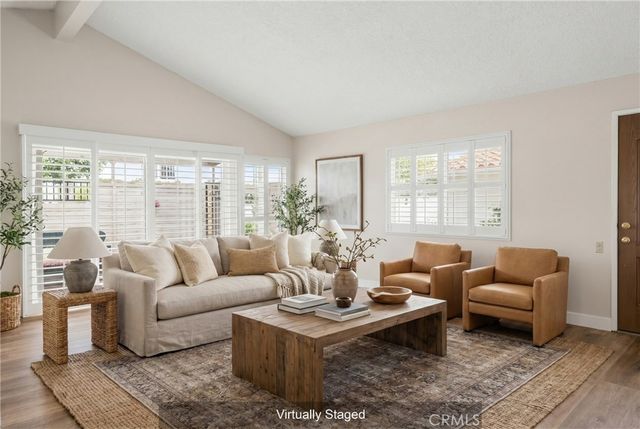 2024 Via Mariposa East A, Laguna Woods, CA 92637