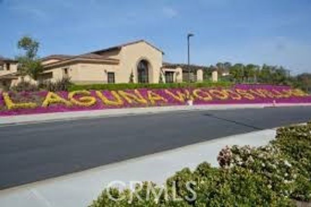 2024 Via Mariposa East A, Laguna Woods, CA 92637