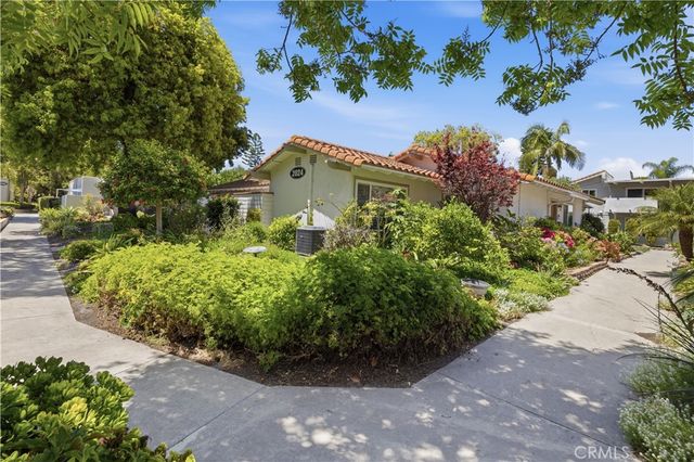 2024 Via Mariposa East A, Laguna Woods, CA 92637