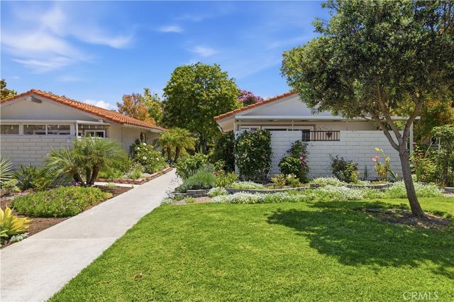 2024 Via Mariposa East A, Laguna Woods, CA 92637