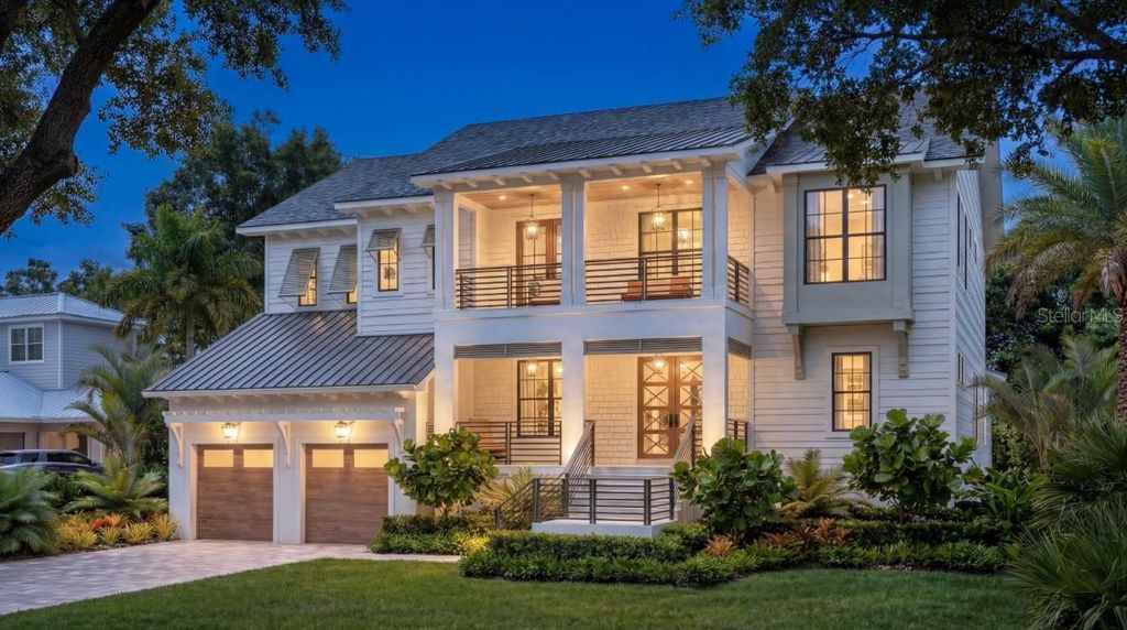 Image 2 of property listing at 618 LUZON AVENUE, Tampa, FL 33606