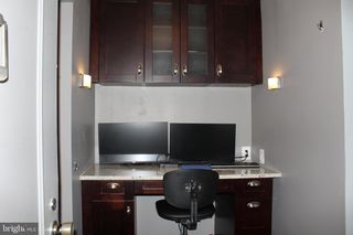 4 MONROE ST #4-801, Rockville, MD 20850