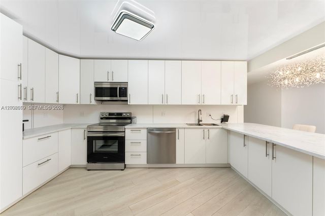 2500 Parkview Dr 1714, Hallandale Beach, FL 33009